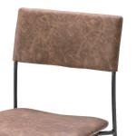 座面・背もたれにはソフトレザー