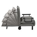 背もたれは6段階でリクライニング