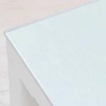 天板には6ｍｍ厚の強化ガラス