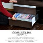 大容量の引出しは左右に2杯ずつ