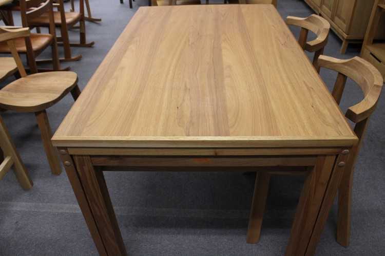 DI-2223 伸長ダイニングテーブル日本製｜天然木くるみ製・高級