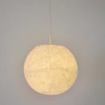 シェードのサイズは直径34cm