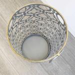 傘を飾るように収納できます