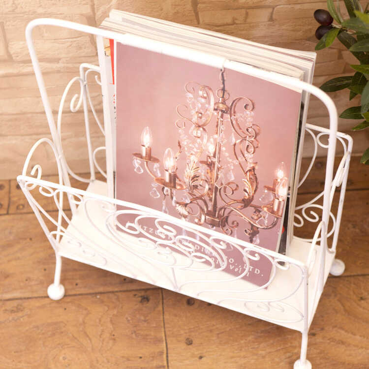 ローラアシュレイ　アイアンマガジンラック ホワイト　アンティーク ローラアシュレイアイアンマガジンラック ホワイトアンティーク