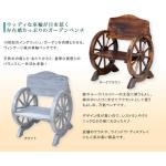 幅65.5cmと大人がゆったり座れるサイズ感