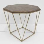 上品なゴールド