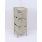 無骨なスチールを使用