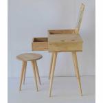 同デザインのチェアがセット