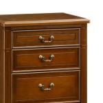 アガチス材は肌目が緻密