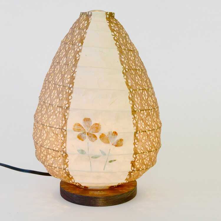 Lt 4694 おしゃれお花デザイン卓上ライト 和紙日本製 Led対応