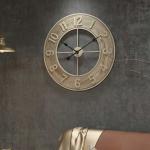 時計本体は直径60cm