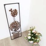 縦に2段階に咲き誇るフラワーの造形