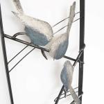 ころんと丸みを帯びた鳥モチーフ