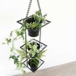 吊り下げタイプのプランター