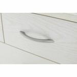 取っ手はシルバー系カラー