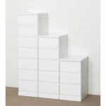 サイズ違いのチェスト