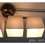 グレーの点灯時拡大画像