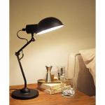 シンプルなカラーリング