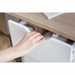 引出しは切り込みをつかむことで開閉