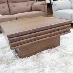 落ち着いたウォールナットブラウン