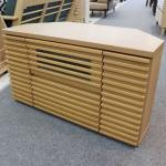 ハイタイプのコーナーテレビ台