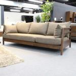 ポケットコイルを採用