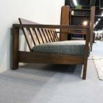 側面は空間をたっぷり設けている