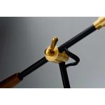 シェードは角度調節が可能