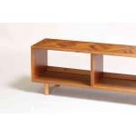 2つの空間に分かれたオープンタイプの収納