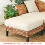 優しいカラーリングのクッション