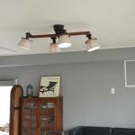 淡いグレーを使用した落ち着きのあるカラー