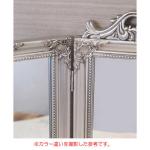 ラキラと派手すぎず落ち着いた質感が上品