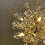 シャボン玉が浮かんでいるかのよう