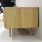 少し奥行きを長めに