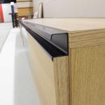 取っ手は前板の上部