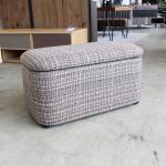 ガーリーすぎないデザイン