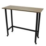 高さ90cmと高めのデスク