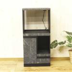 スリムな大理石柄のレンジ台