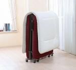 キャスターも付いている