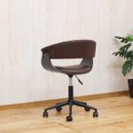 背もたれが低く圧迫感のないデザイン