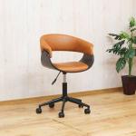 包まれるような丸いフォルムが美しい