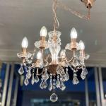 高めに吊るしてお部屋をスッキリ