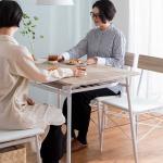 チェアとベンチが付属