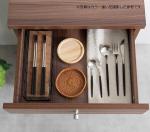 天板下の引出し