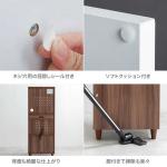 脚は高さ8cmある