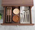 天板下の引出し