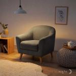 しっかりと厚みのある座面