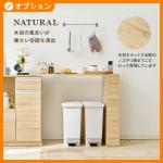 ナチュラルな木目調デザイン