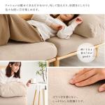 枕や肘置きにも使えるクッション