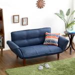 おしゃれなネイビーカラーを採用